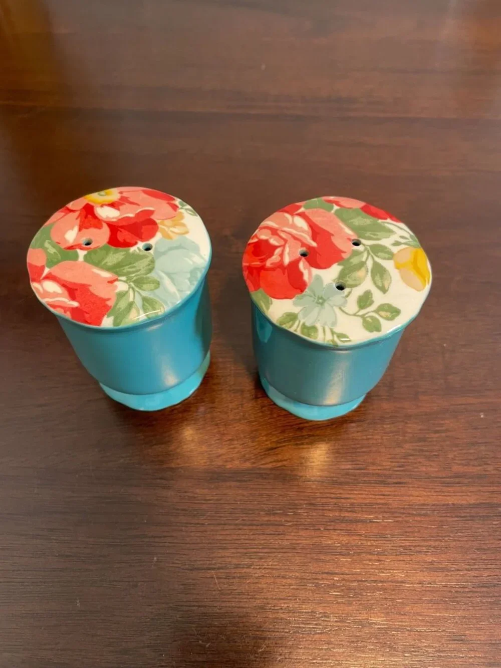 The Pioneer Woman Wildflower Whimsy Ceramic Salt and Pepper Shakers Set
